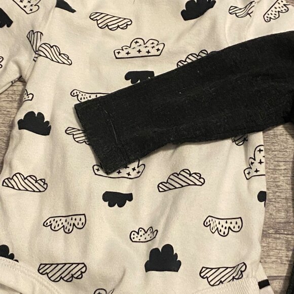 Baby Bodysuits & Leggings Set - Cloud & Stripe Patterns - Long Sleeve - Size 3-6 - Picture 3 of 7